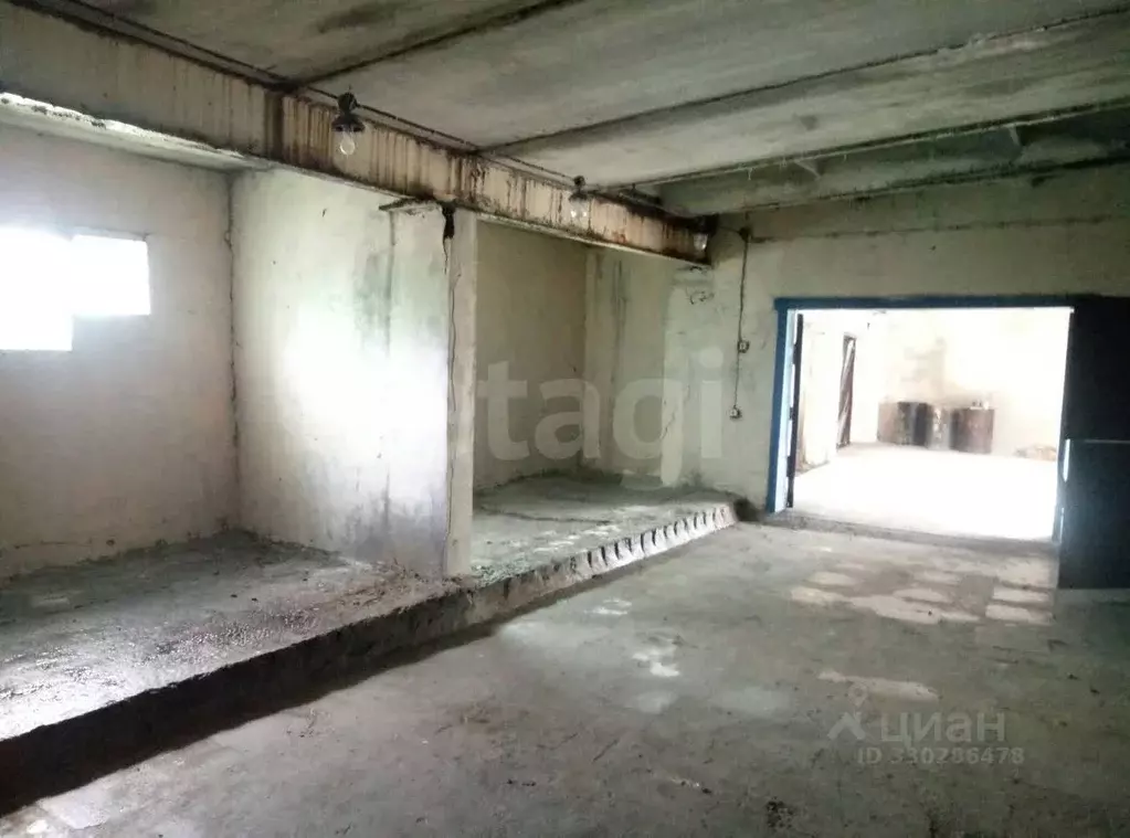 Гараж в Тюменская область, Тобольск 3Б мкр, 18В (102 м) - Фото 1