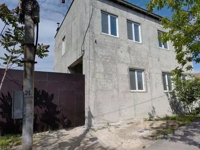 Дом в Крым, Евпатория ул. Русская, 33 (220 м) - Фото 1