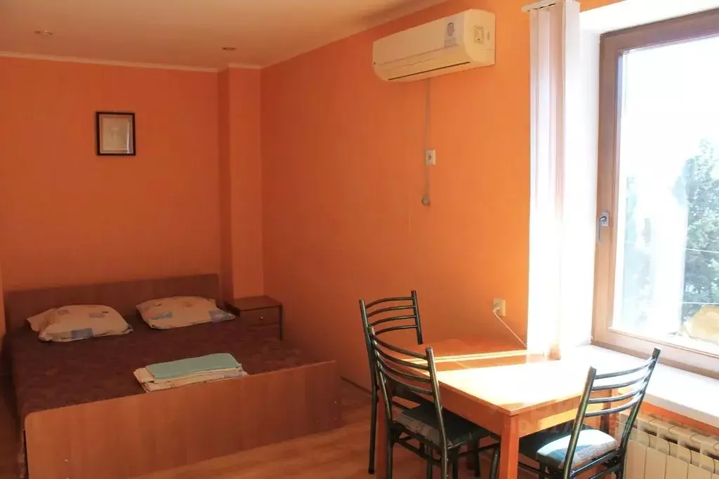 Комната Крым, Ялта ул. Поликуровская, 10 - Фото 1