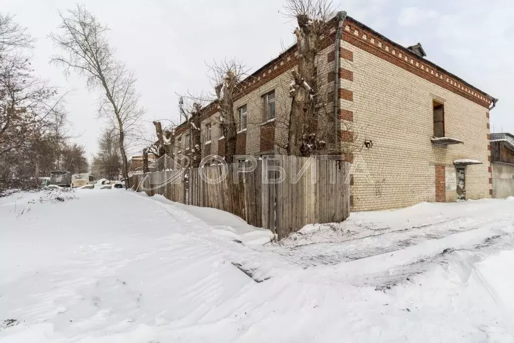 Помещение свободного назначения в Тюменская область, Тюмень Старый ... - Фото 0