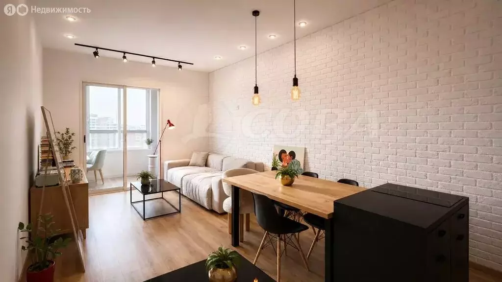 1-комнатная квартира: Тюмень, улица Монтажников, 59 (50 м) - Фото 2