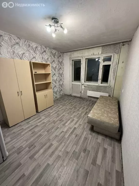 1к в 4-комнатной квартире (12.8 м) - Фото 1