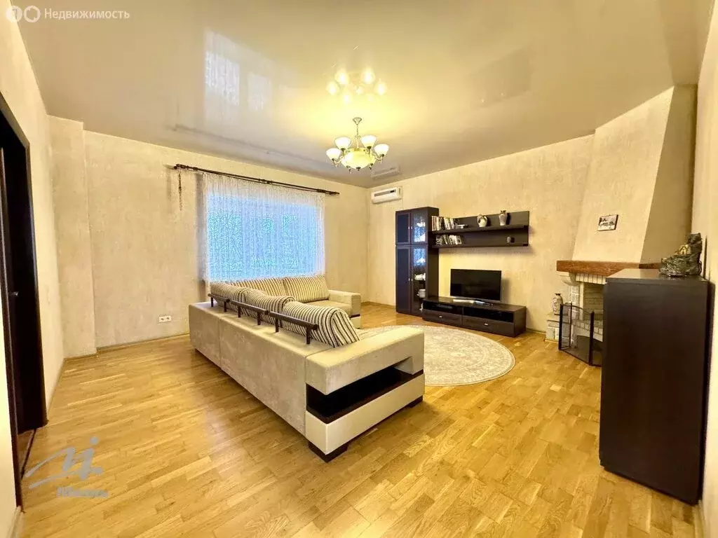 Дом в Барнаул, микрорайон Авиатор, Алтайская улица (157.2 м) - Фото 2