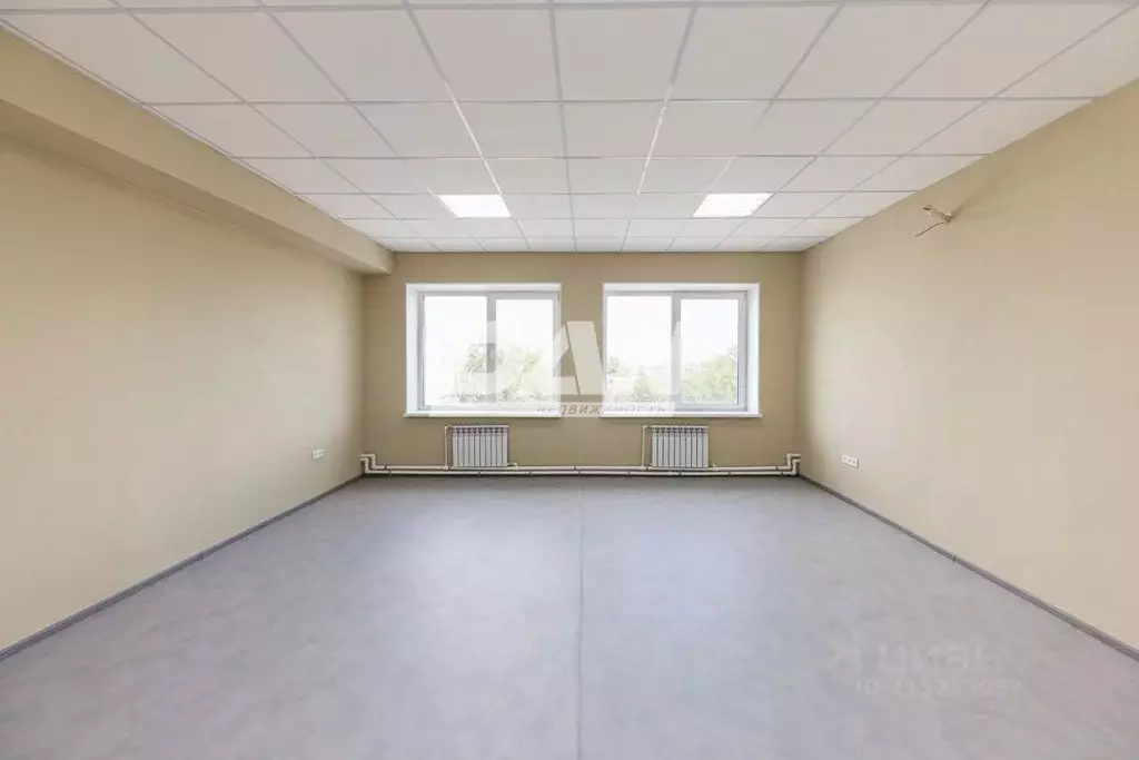 Офис в Челябинская область, Челябинск Свердловский тракт, 9 (35 м) - Фото 0