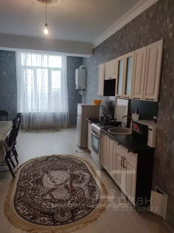 2-к кв. Дагестан, Махачкала ул. Сарир, 24 (89.0 м) - Фото 0