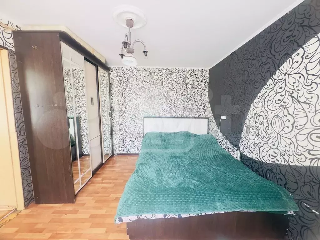 Комната 25,4 м в 2-к., 2/5 эт. - Фото 1