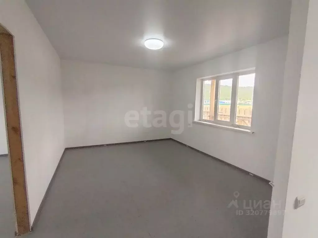 Дом в Бурятия, Тарбагатайский район, Саянтуйское с/пос, с. Нижний ... - Фото 0