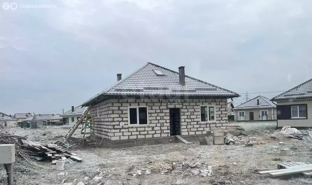 Дом в посёлок Луговое, Студенческая улица (112.4 м) - Фото 1