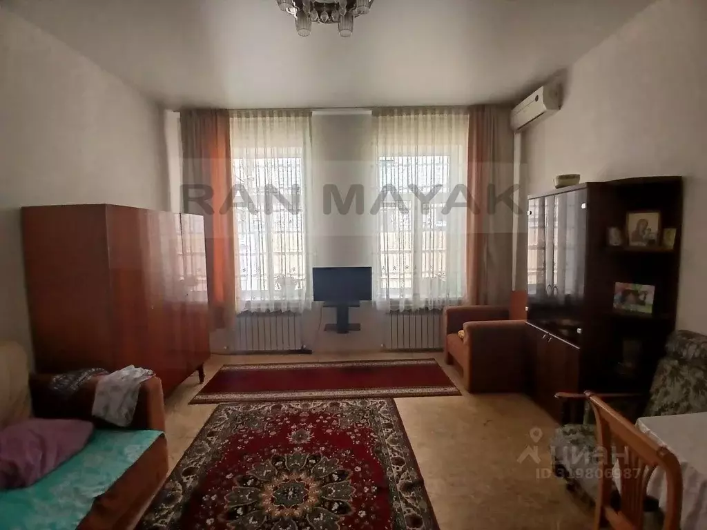 1-к кв. Адыгея, Майкоп ул. Шовгенова, 72 (40.5 м) - Фото 0