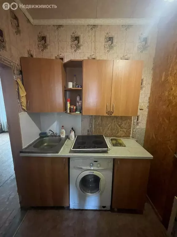 2-комнатная квартира: Бор, улица Максима Горького, 25 (34 м) - Фото 0