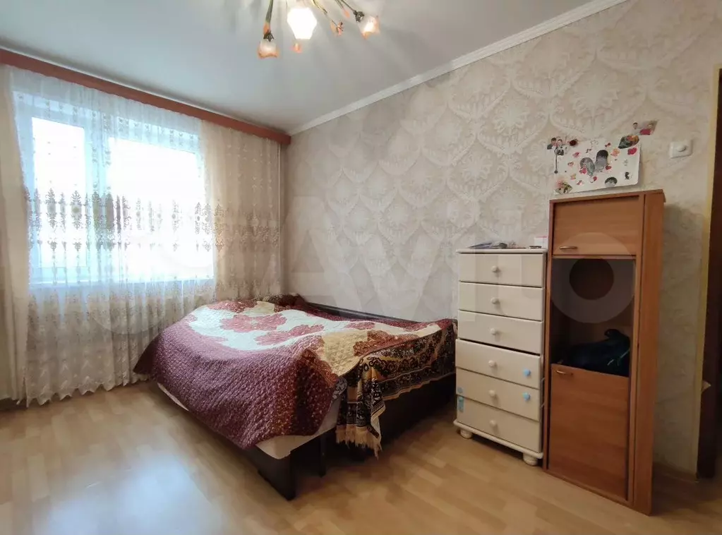 Комната 15 м в 3-к., 10/17 эт. - Фото 0
