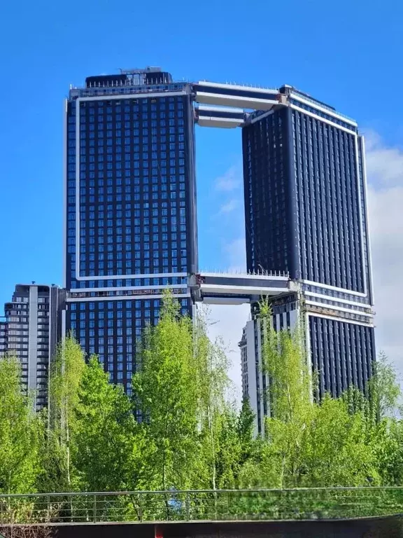 2-к кв. Москва ул. Василия Ланового, 5 (93.6 м) - Фото 0