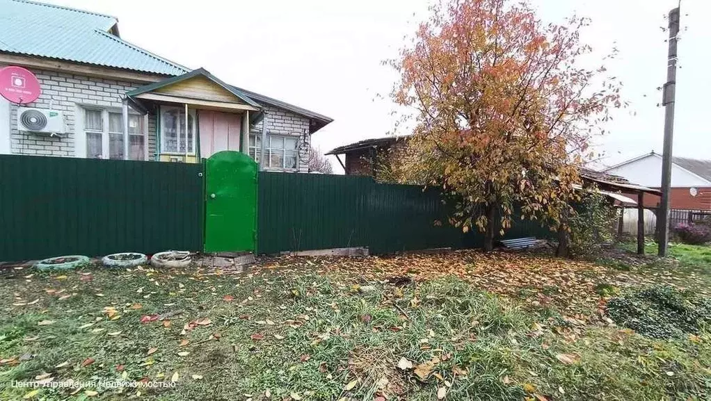 Дом в Калужская область, Сухиничи ул. Коминтерна, 24 (50 м) - Фото 2