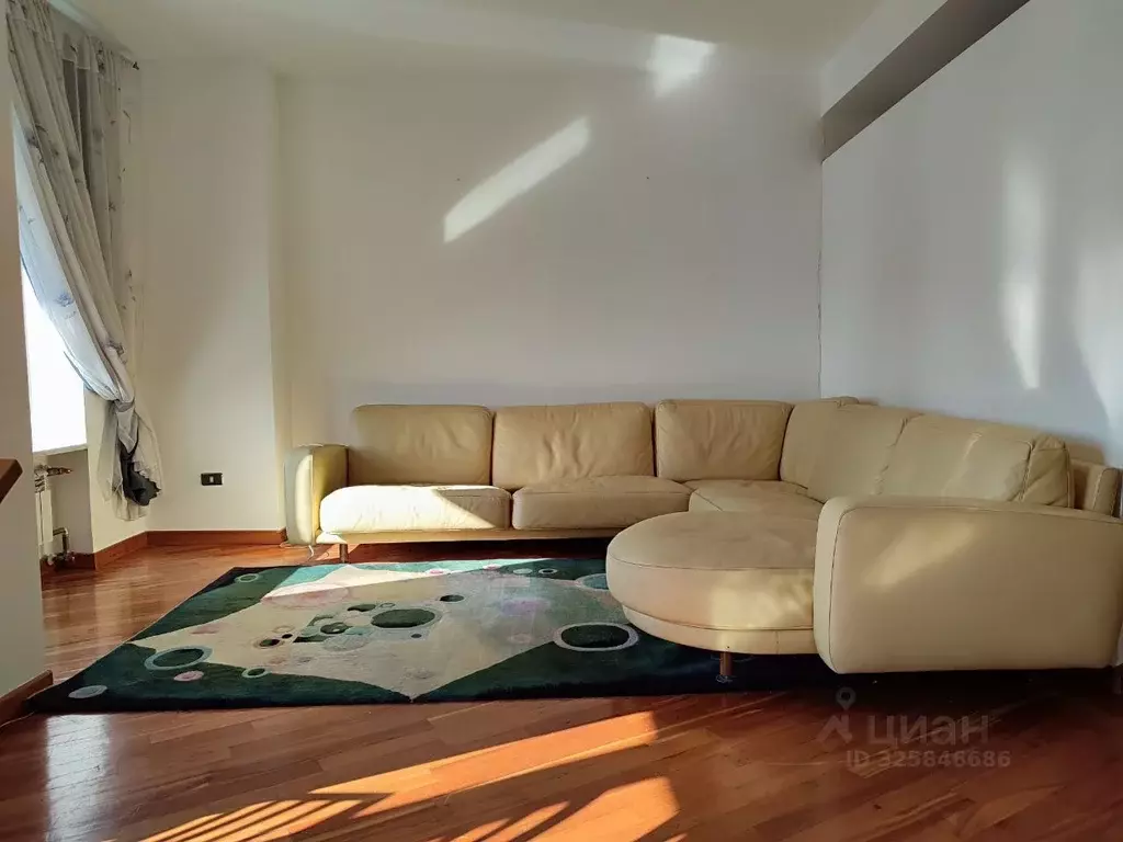 3-к кв. Москва пл. Победы, 2К1 (74.8 м) - Фото 2