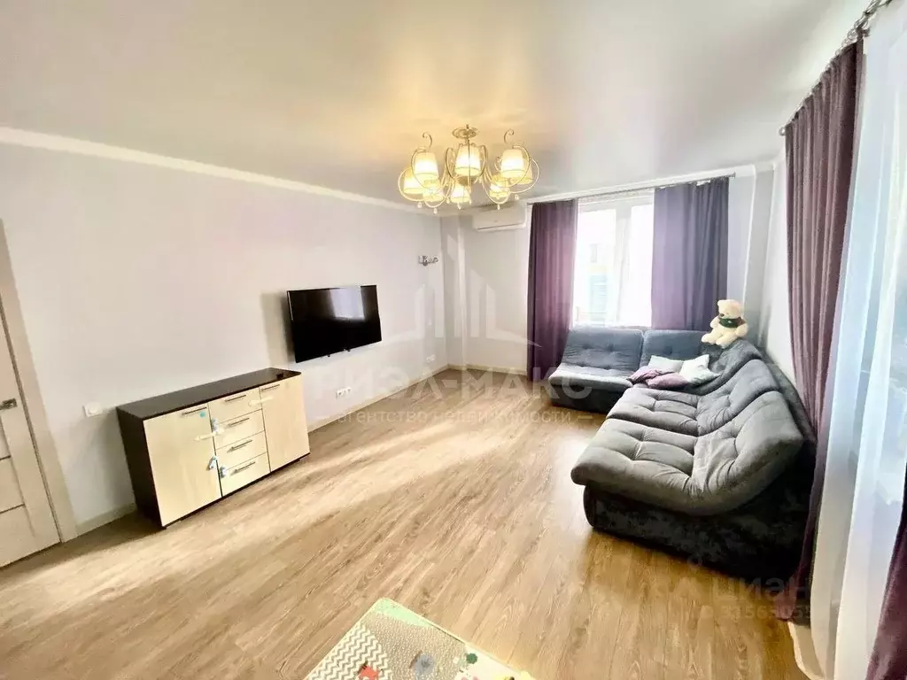 3-к кв. Брянская область, Брянск Степная ул., 13 (102.2 м) - Фото 1