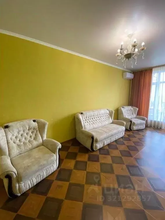 Помещение свободного назначения в Крым, Феодосия ш. Керченское, 76А ... - Фото 1
