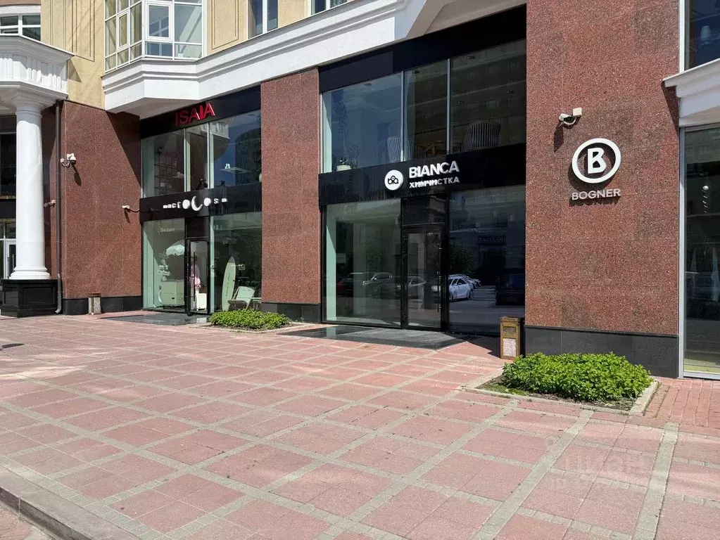 Торговая площадь в Свердловская область, Екатеринбург ул. Сакко и ... - Фото 2