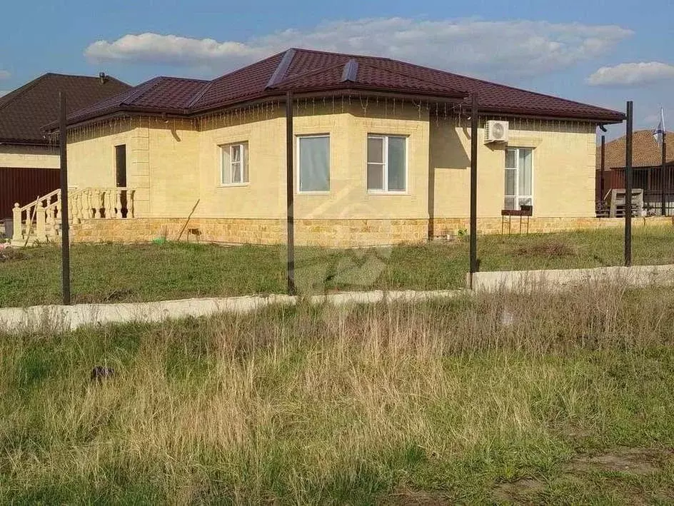 Коттедж в Белгородская область, Старый Оскол ул. Григорьевская (123 м) - Фото 1