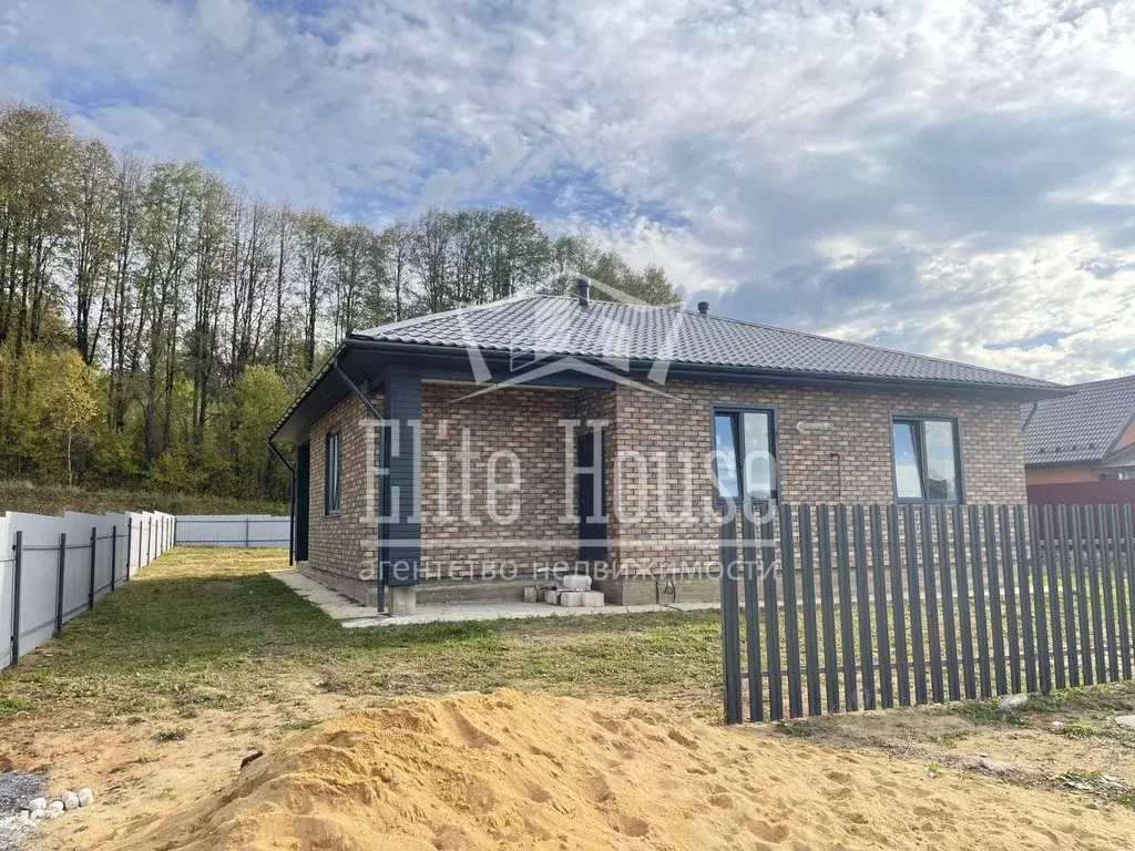 Дом в Калужская область, Малоярославец На Хуторе ДНП, ул. Каштановая, ... - Фото 2