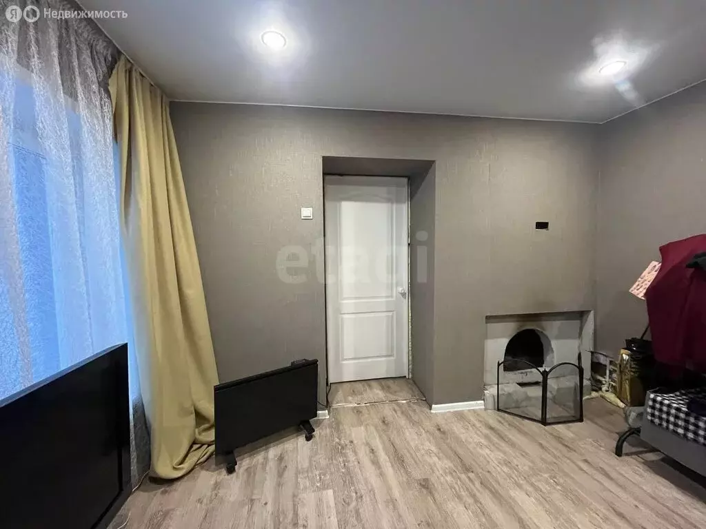 Дом в Ачинск, улица Ленина (29.2 м) - Фото 2