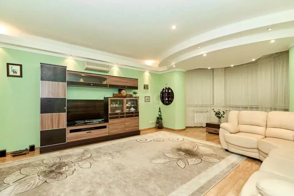 Таунхаус в Томская область, Томск Советская ул. (292 м) - Фото 1