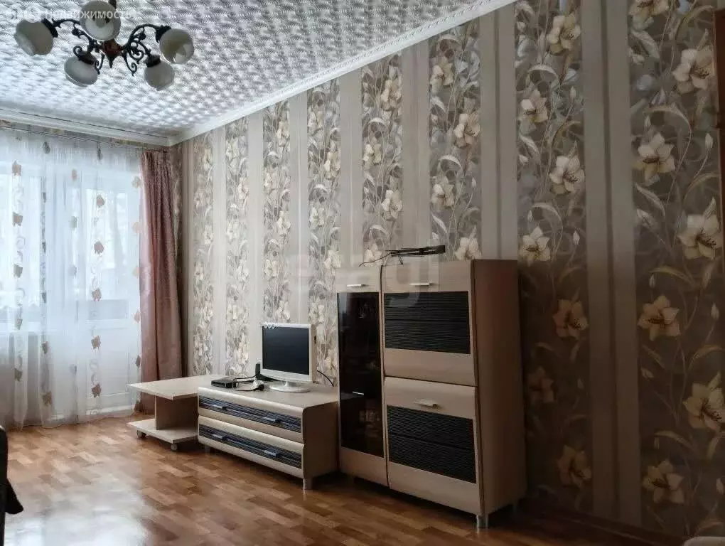 3-комнатная квартира: Березники, улица Ломоносова, 93 (57.3 м) - Фото 2