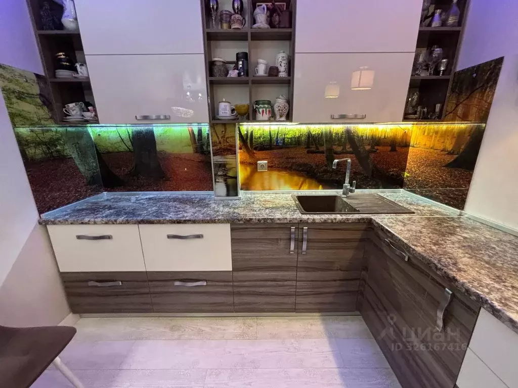 4-к кв. Коми, Сыктывкар ул. Морозова, 104 (97.3 м) - Фото 1