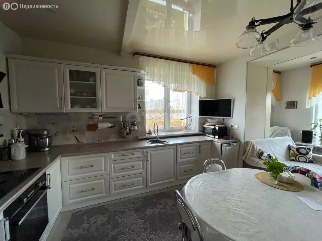 Дом в Ярославская область, Некрасовский муниципальный округ, деревня ... - Фото 1