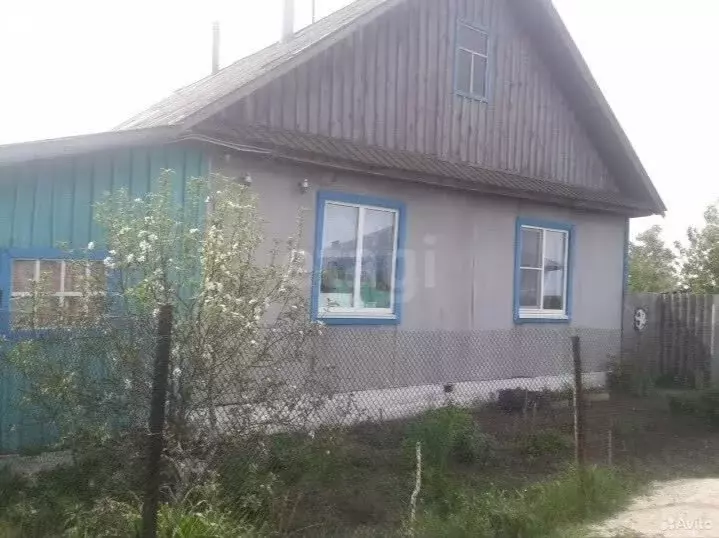Дом в Курганская область, Далматовский муниципальный округ, деревня ... - Фото 1
