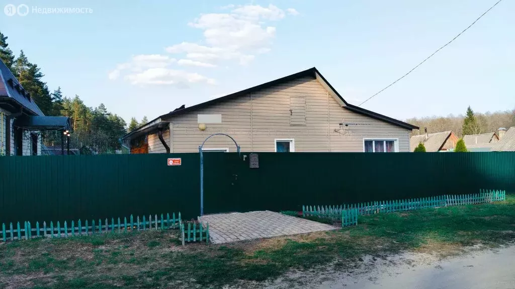 Дом в посёлок Тросна, Заречная улица (198.8 м) - Фото 1