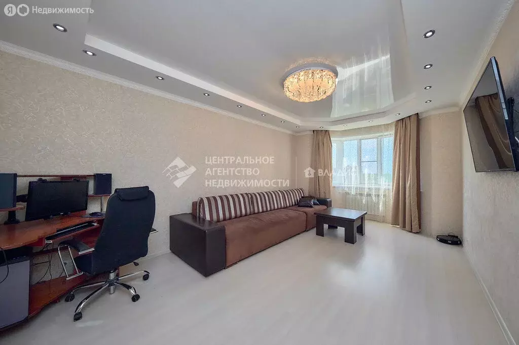 3-комнатная квартира: Рязань, улица Баженова, 33 (84 м) - Фото 0