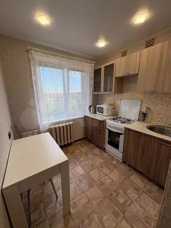 3-к. квартира, 46,6 м, 5/5 эт. - Фото 0