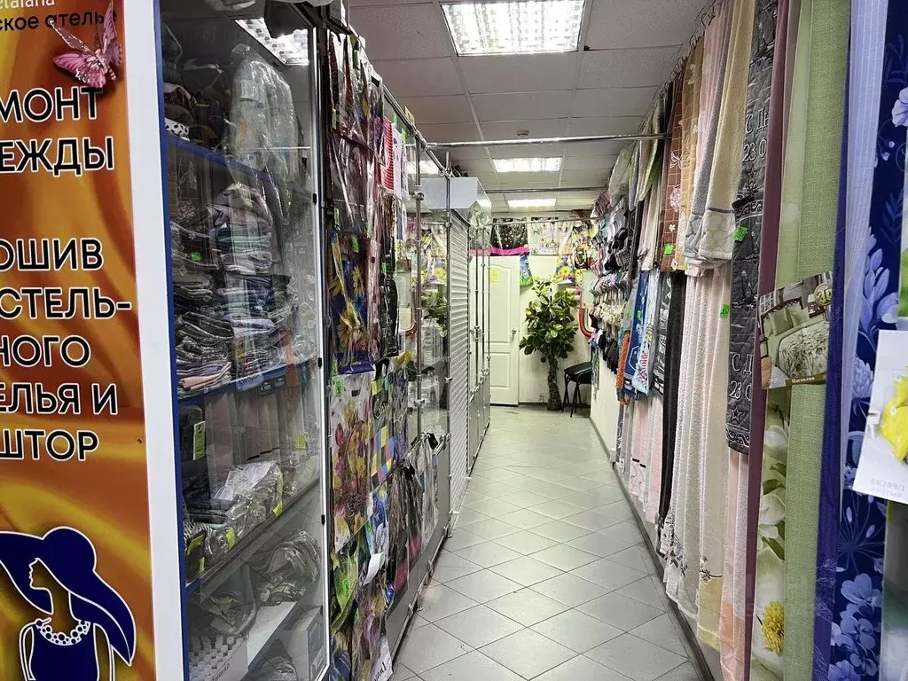 Торговая площадь в Удмуртия, Ижевск ул. Воровского, 126 (120 м) - Фото 1