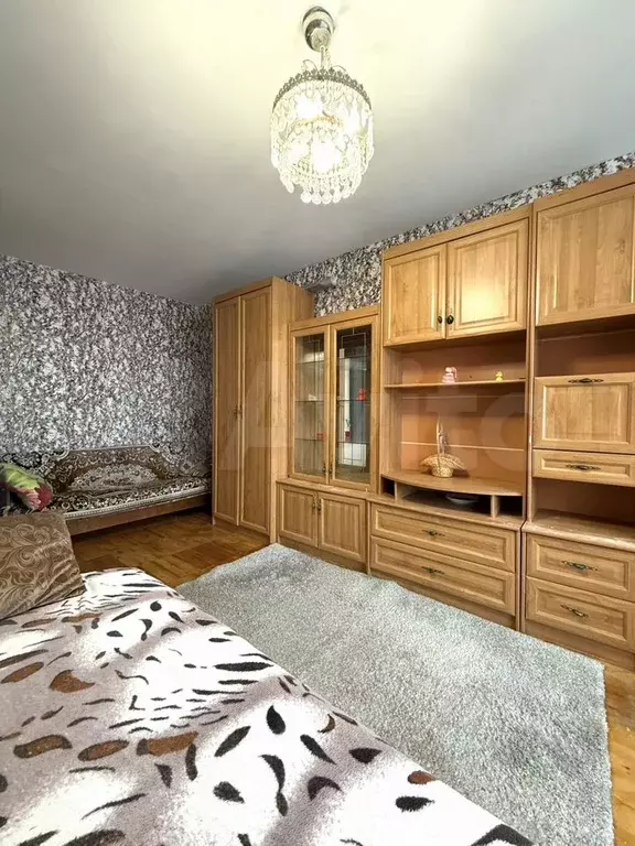 1-к. квартира, 35 м, 4/5 эт. - Фото 1