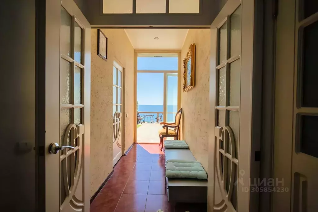 Дом в Краснодарский край, Новороссийск городской округ, с. Мысхако ул. ... - Фото 1