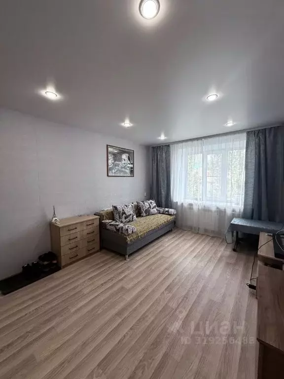 Комната Омская область, Омск ул. Леконта, 6 (17.1 м) - Фото 0