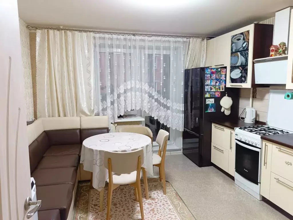 1-к кв. Чувашия, Чебоксары ул. Мичмана Павлова, 76 (49.0 м) - Фото 0