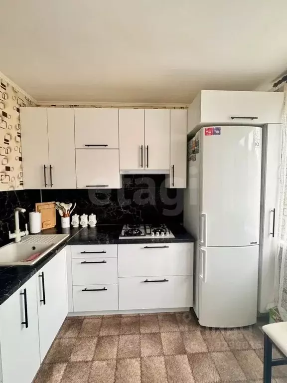 1-к кв. Ленинградская область, Шлиссельбург Кировский район, ул. ... - Фото 0