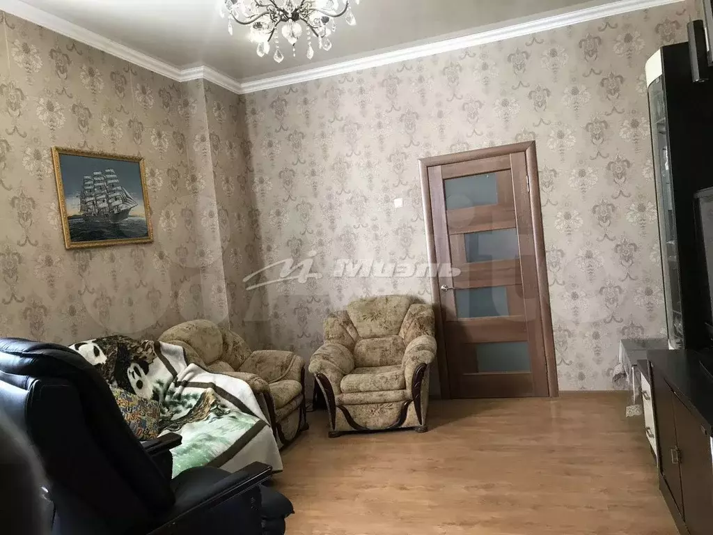 3-к. квартира, 82,8 м, 1/9 эт. - Фото 1