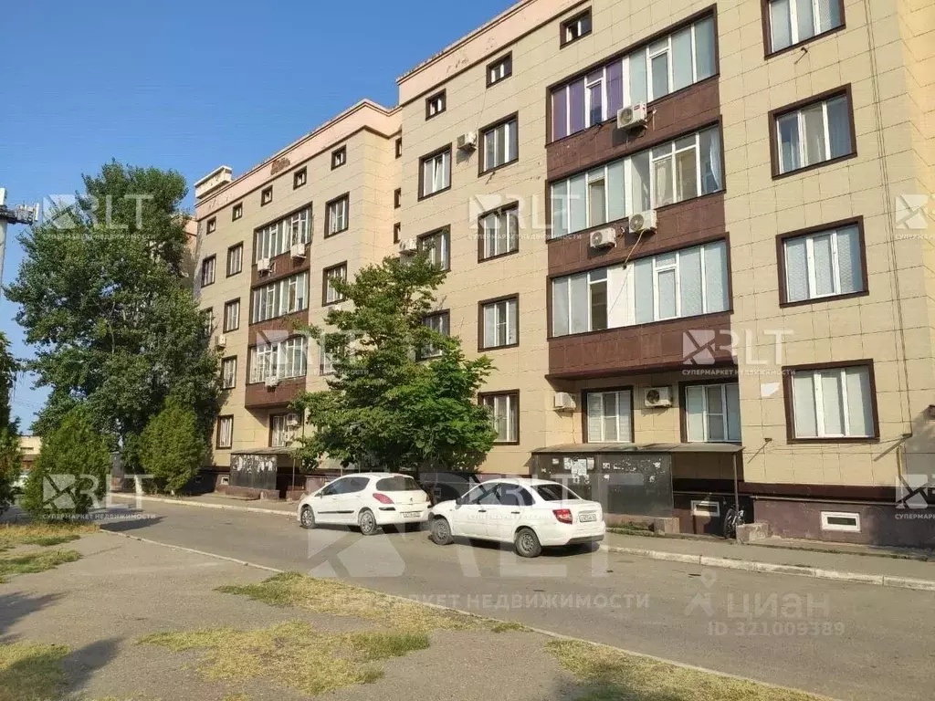 1-к кв. Дагестан, Каспийск ул. Ленина, 33В (40.0 м) - Фото 0