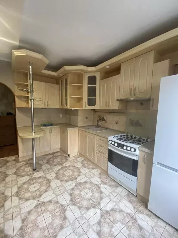 3-к кв. Калининградская область, Калининград ул. Полковника Ефремова, ... - Фото 1