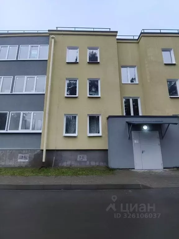 1-к кв. Ленинградская область, Приозерский район, пос. Сосново ул. ... - Фото 1