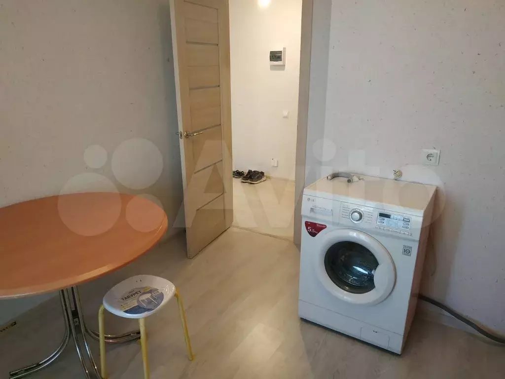 1-к. квартира, 36 м, 4/9 эт. - Фото 1