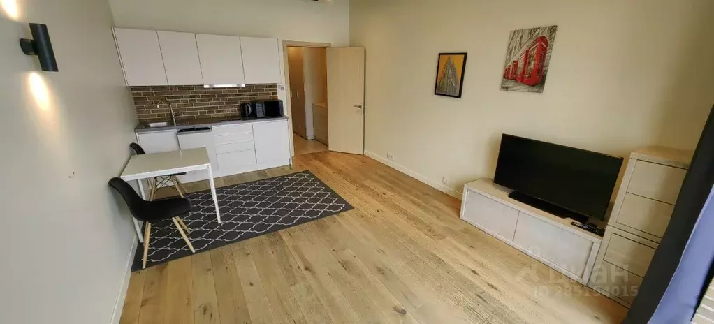 Офис в Санкт-Петербург наб. Макарова, 60 (33 м) - Фото 2