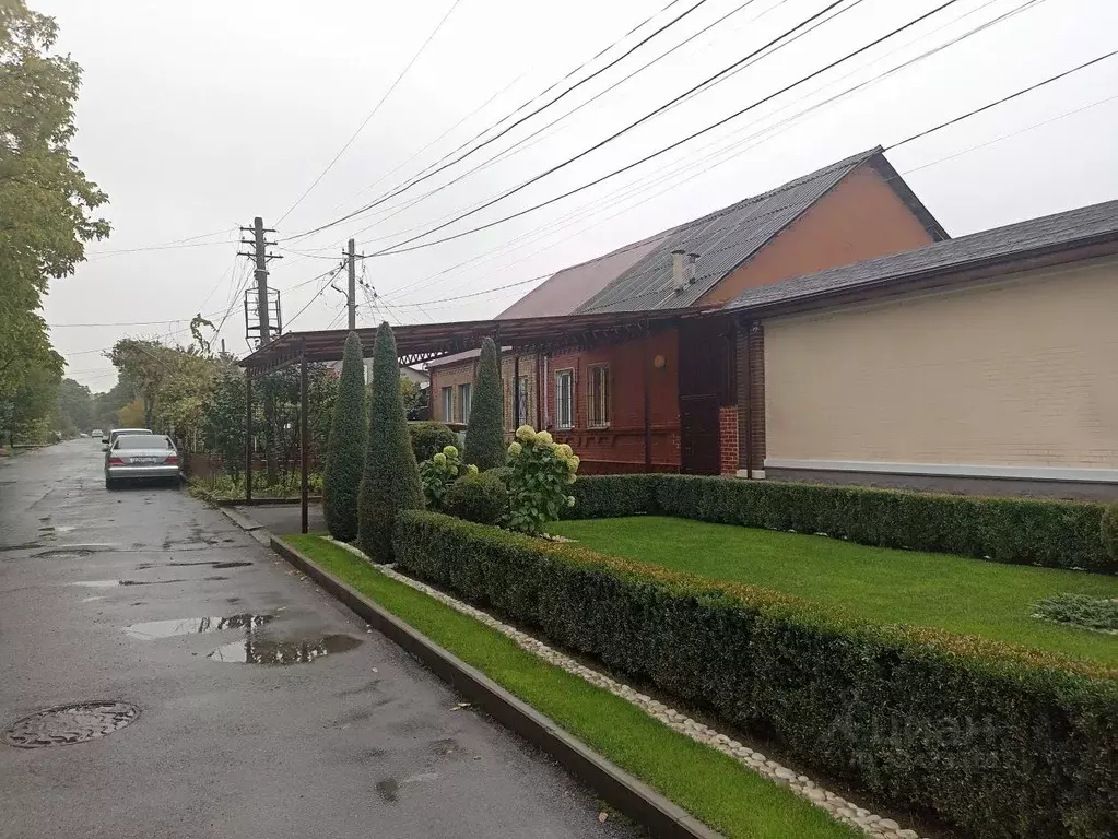 Дом в Северная Осетия, Владикавказ ул. Кастанаева, 159 (98 м) - Фото 2