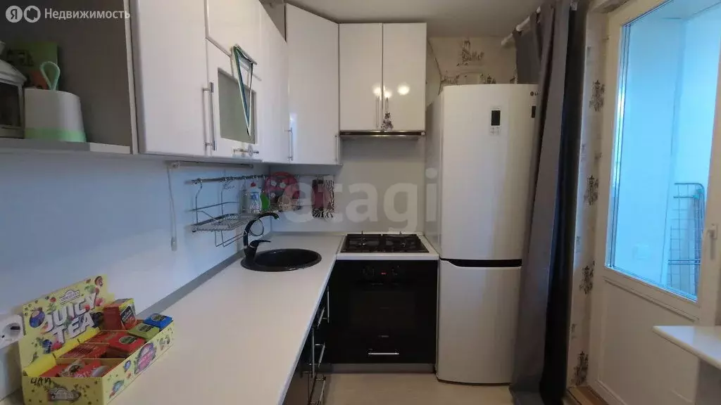 1-комнатная квартира: Сыктывкар, улица Свободы, 35/75 (36 м) - Фото 1