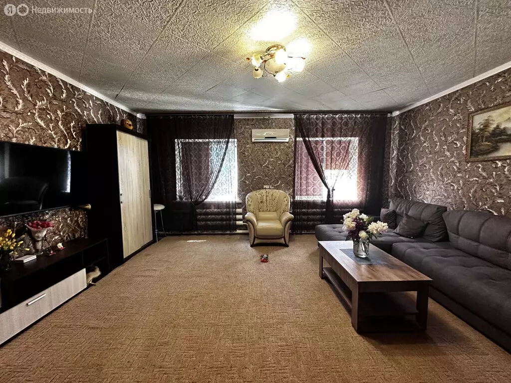 Дом в село Новоалександровка, улица Победы, 2 (164.2 м) - Фото 0