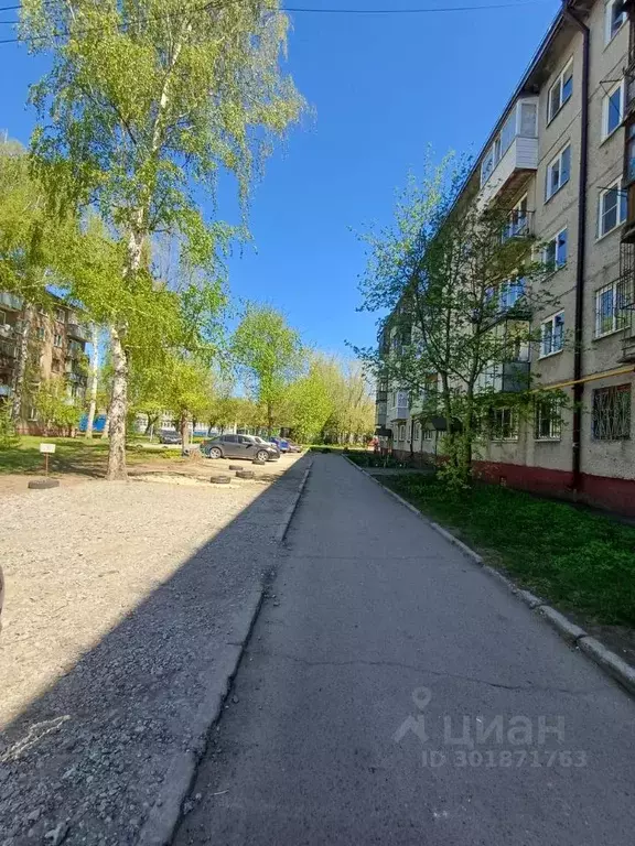 3-к кв. Алтайский край, Барнаул ул. Антона Петрова, 204 (57.0 м) - Фото 0