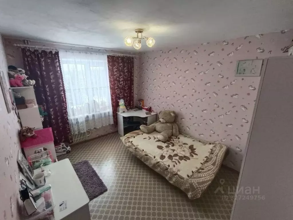 3-к кв. Ленинградская область, Лужский район, пос. Торковичи ул. 1-я ... - Фото 2