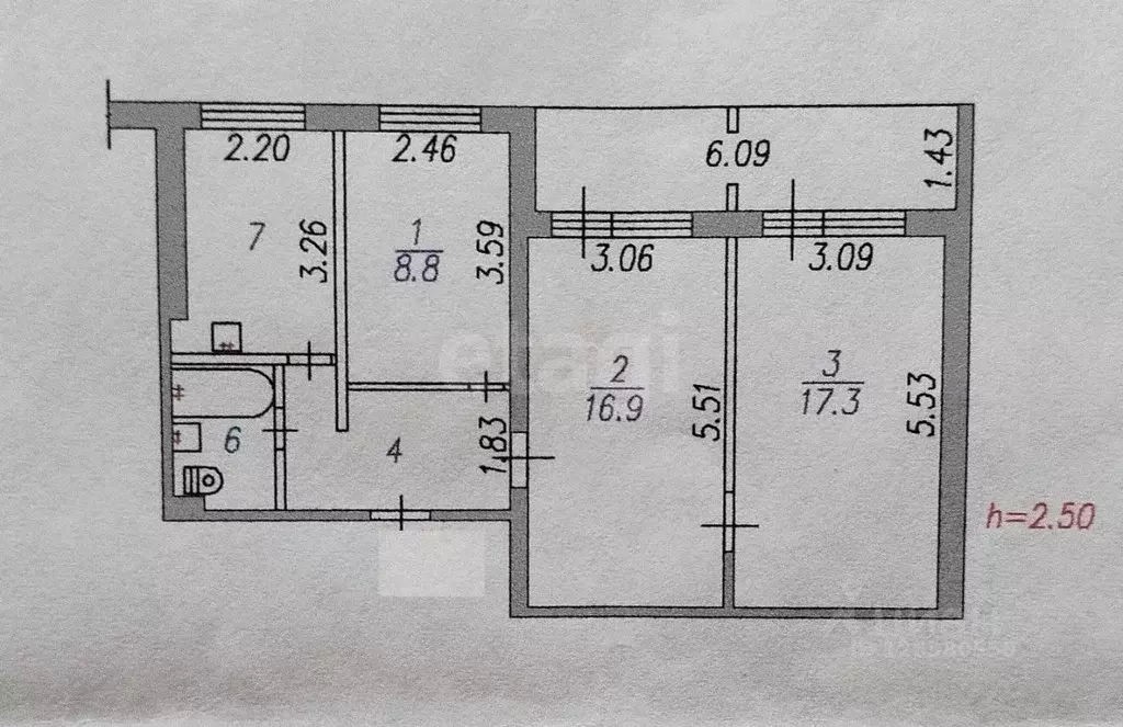 3-к кв. Кемеровская область, Новокузнецк ул. Ленина, 26 (59.8 м) - Фото 2
